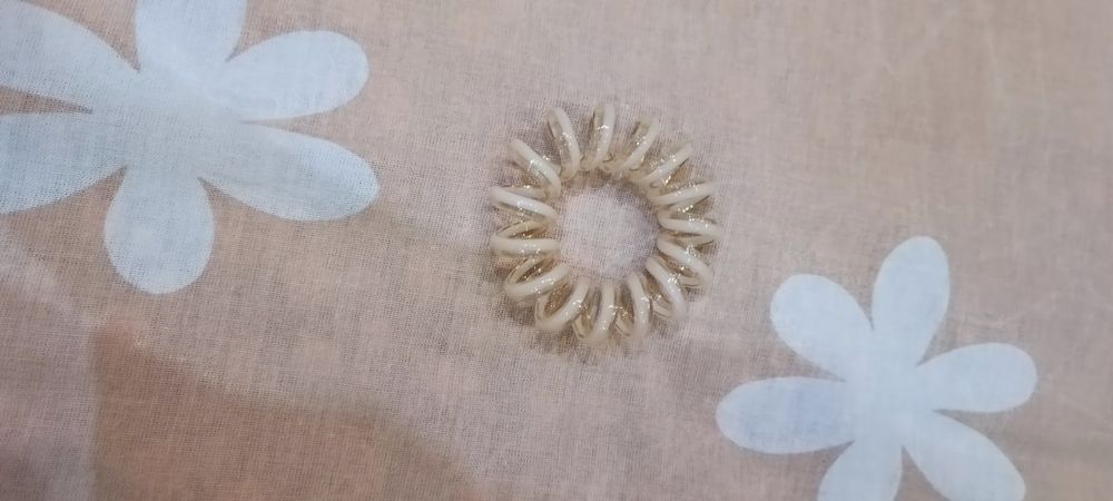 Резинки для волос