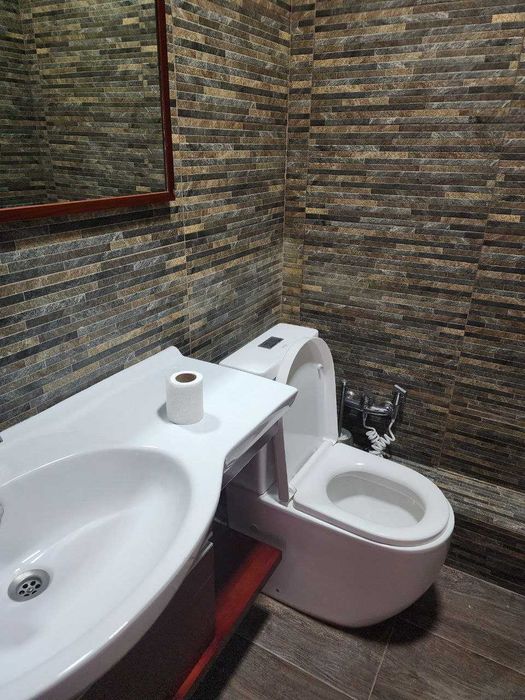 Еgasi. Birinchi qatordagi binoni sotish Olmazor City.  Алмазар СИТИ