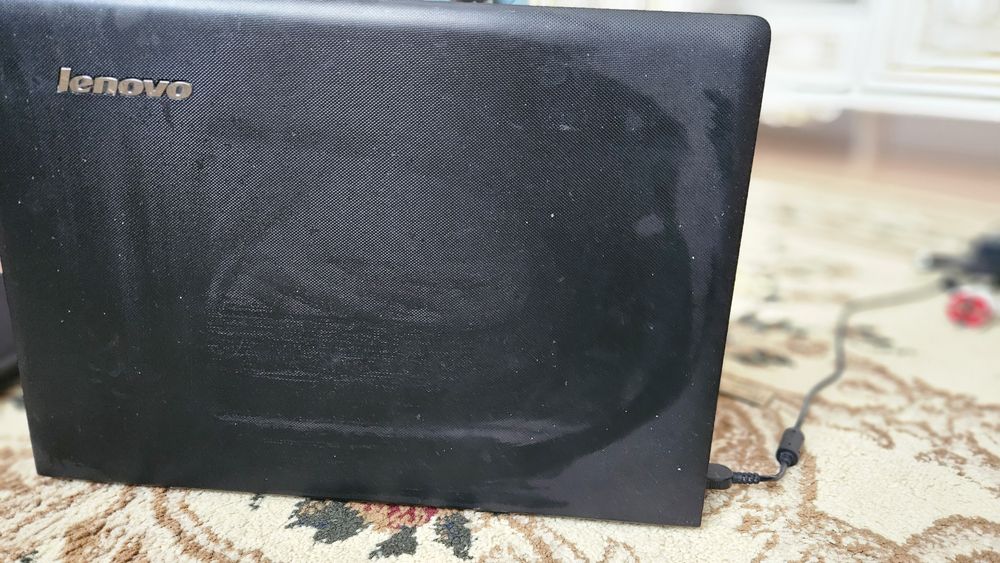 Ноутбук  б/у состояние хорошее