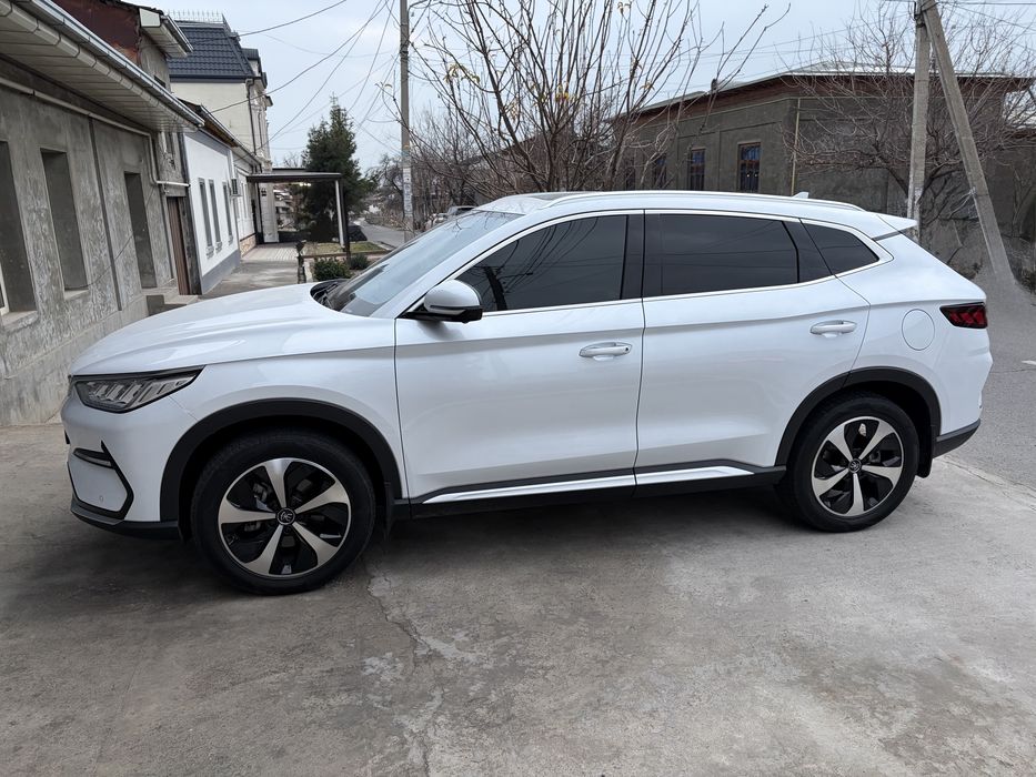 BYD song plus flagship Kraska toza