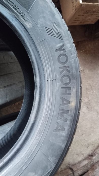 Продам шины на 16 215/60/16