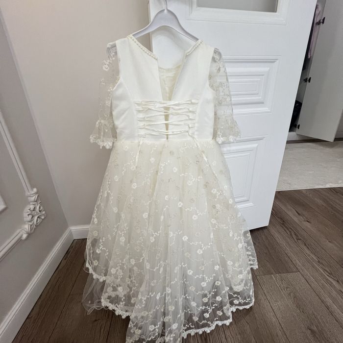 Продам платье нарядное