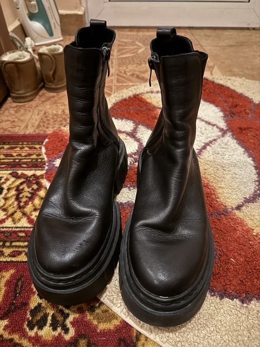 Кожени дамски боти