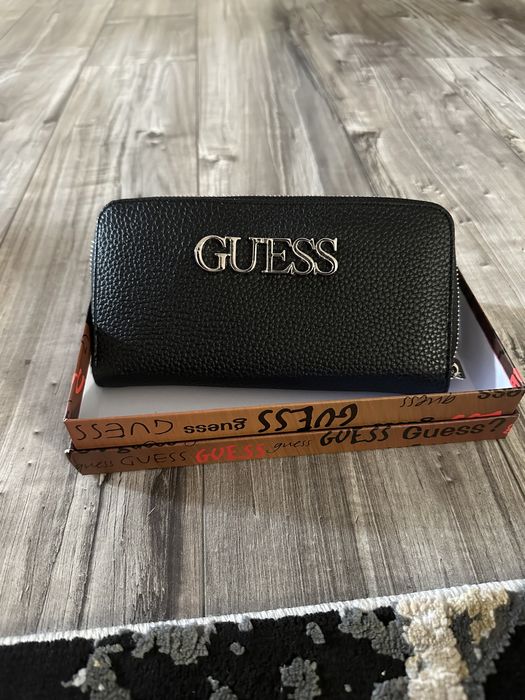 Portofel simplu sau dublu Guess