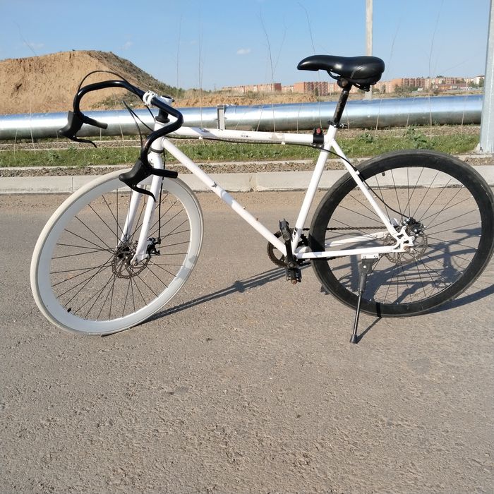 Шосссейник Акцион призрак 700