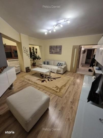 Apartament 2 camere decomandat zona Tomis 2 Constanța