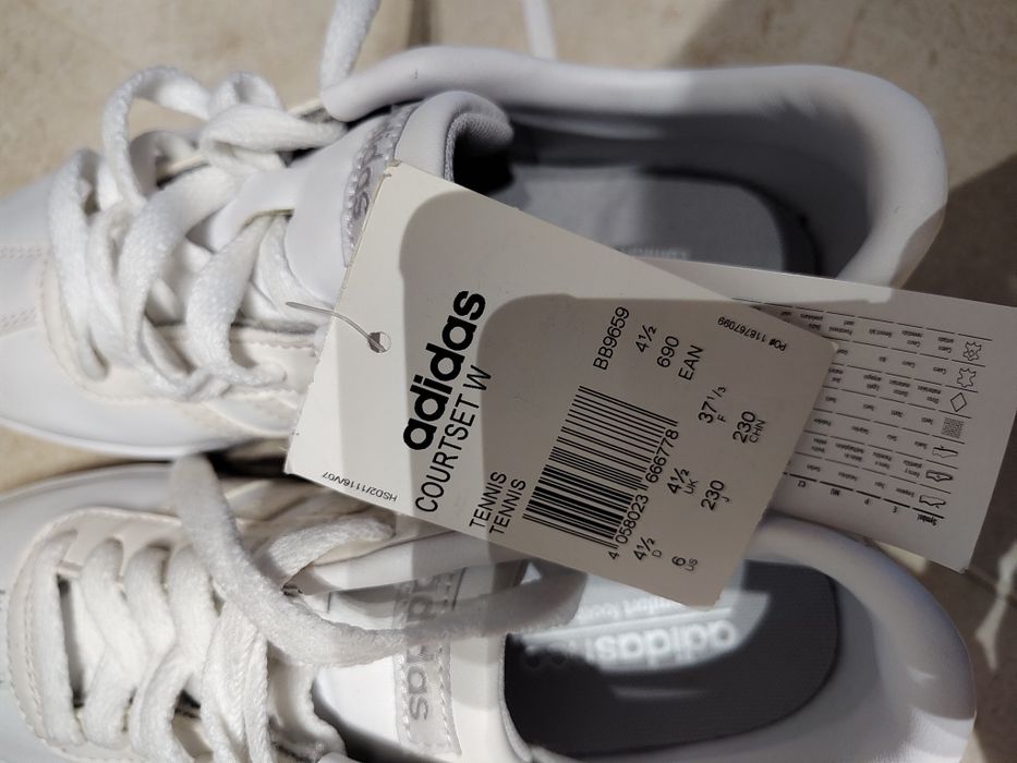 Маратонки Adidas
