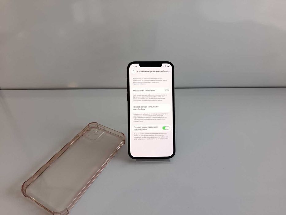 Смартфон Apple iPhone 12