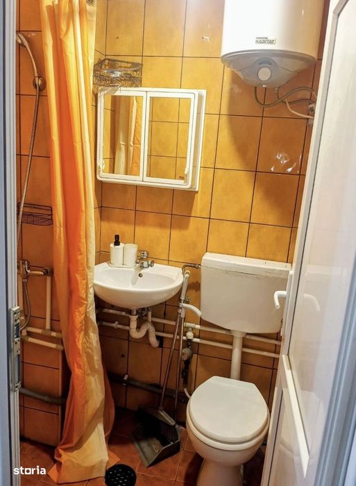 Garsoniera de inchiriat - B-dul Eroilor de la Tisa 47