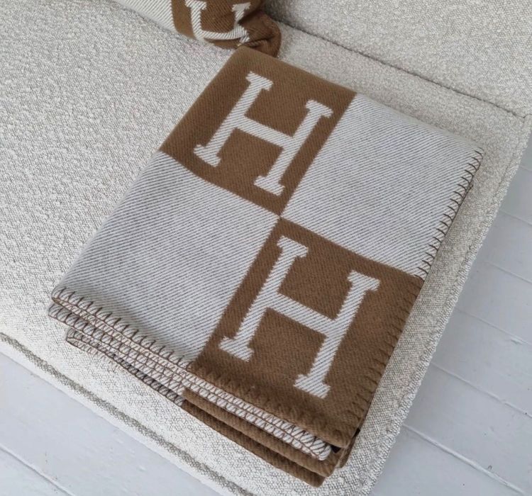 Hermes Avalon Camel одеяло налични с торбичка