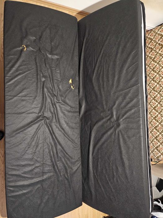 Canapea extensibila 185 x 130 cu spatiu depozitare