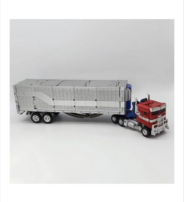 Robot Transformers Optimus Commander Rise of The Beast cu accesorii