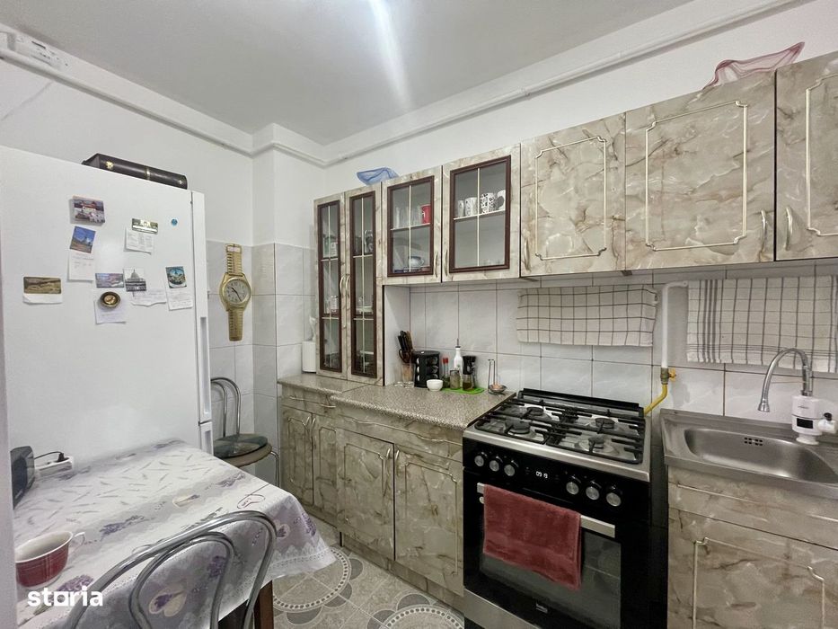 Apartament 3 Camere Mobilat | 65 Mp | Parcare | Boxa | Radauti