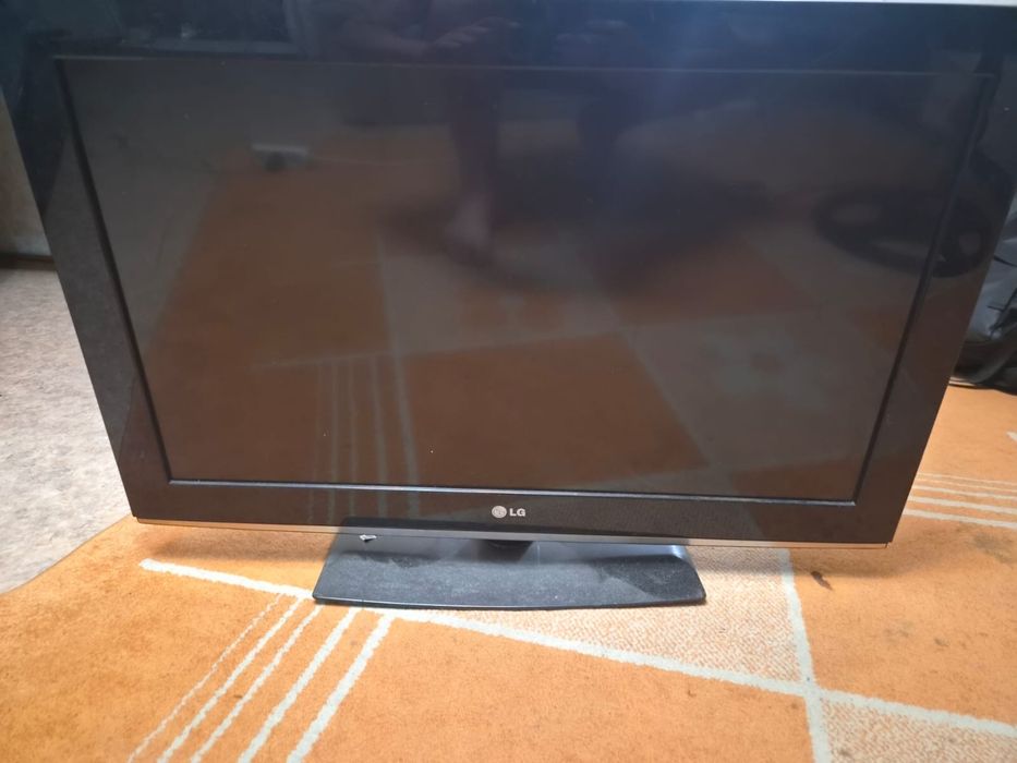 Телевизор LG б/у