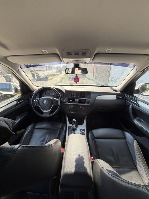 Vand sau schimb Bmw x3 f25
