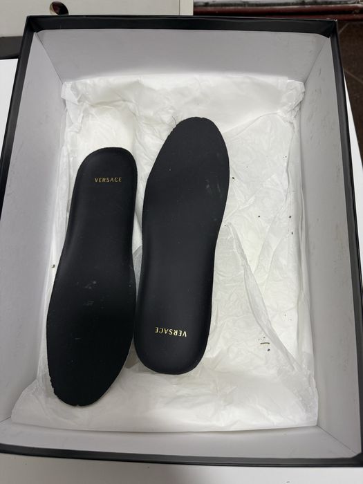 Sneakers/tenesi/adidasi Versace originali nr42-43