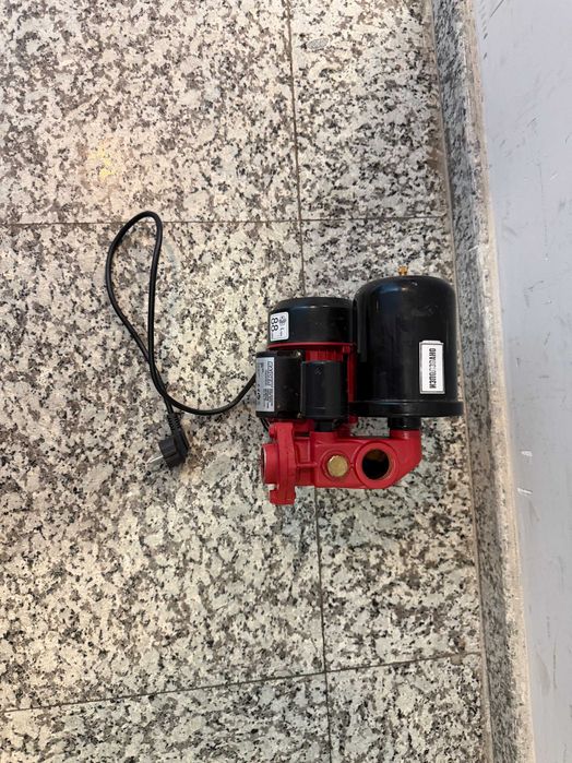 Хидрофор мини 550W 1" 45L/min 58m RD-WP550 / Помпа водна 500W 1" max 40L/min RD-WP60