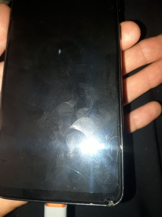 Samsung A6 va Samsung A33 5G sotiladi