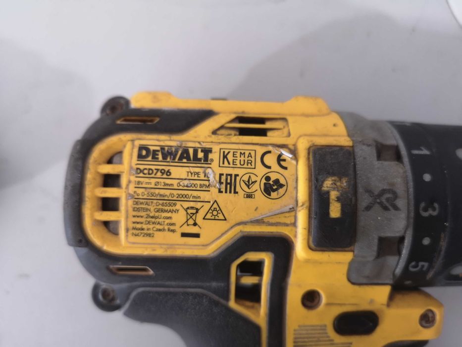 Винтоверт - Dewalt 18V /DCD795/796