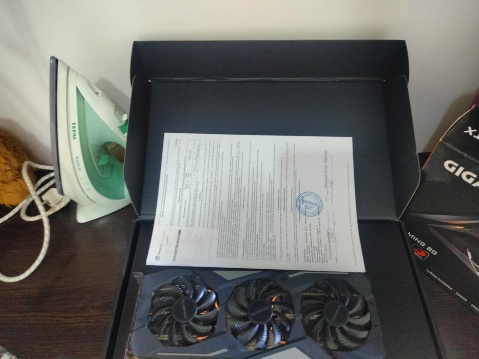 Gigabyte GeForce GTX 1660 SUPER (3 вентилятора)