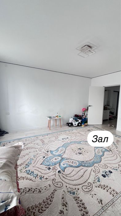 Жилой дом с сараем