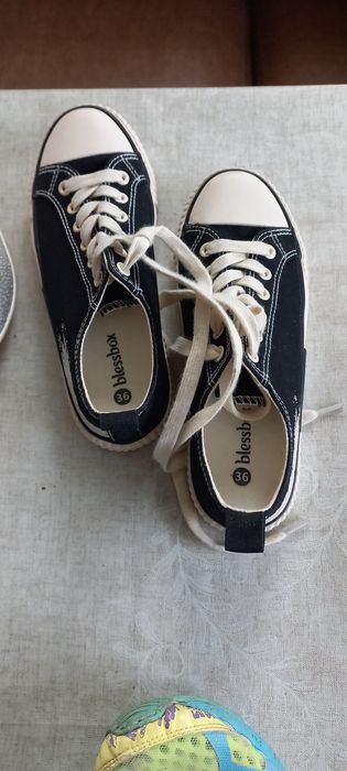 Продам обувь б/у
