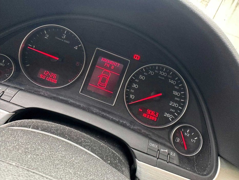 Audi A4 дизел 1.9 2002 г 101 кс