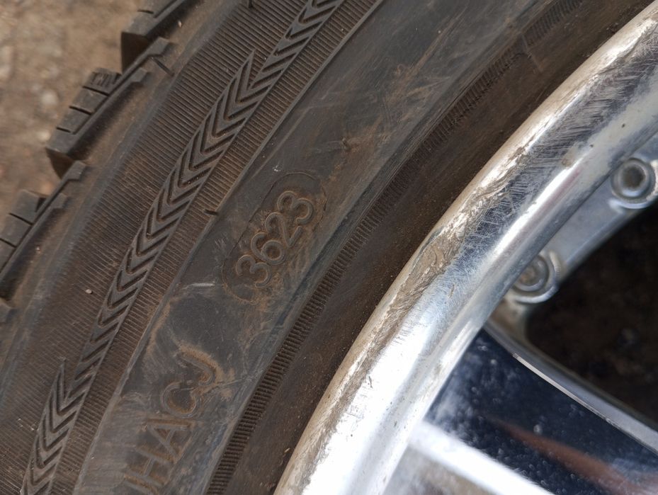 Диск с резиной зимное