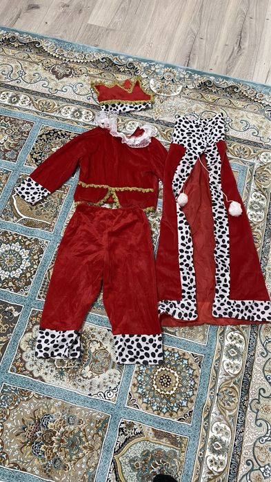 Продам костюмы детские карнавальные