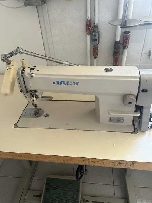 Masina de cusut industriala UBERDECK PEGASUS