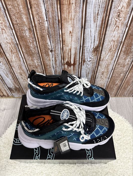 Versace Chain Reaction