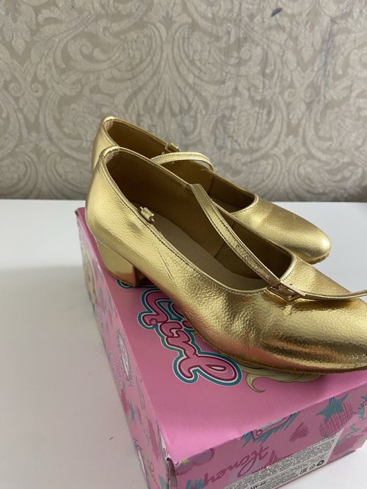 Туфли для танцев девочке 29 размер