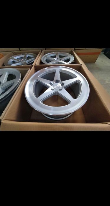 Джанти 18" VOSSEN 5X112 нови