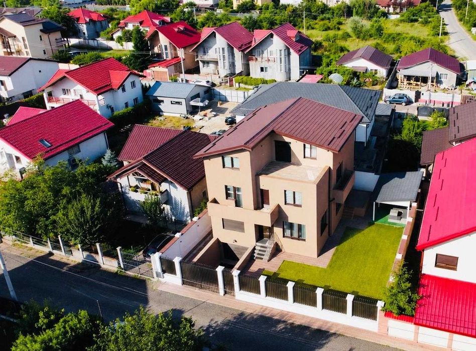 Direct Proprietar Comision ZERO - Vila Individuala - 4 Dormitoare - Mobilata - Spatioasa si Moderna