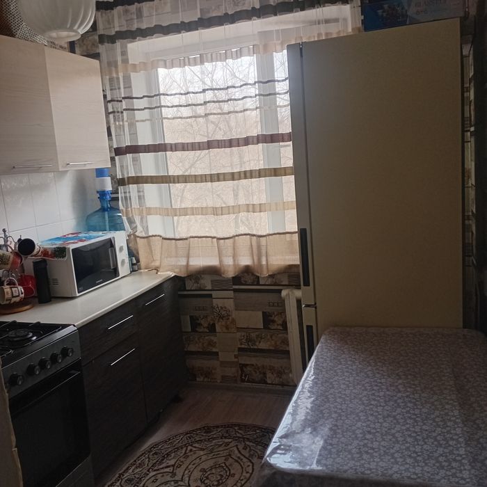 Продаю 2 ком квартиру