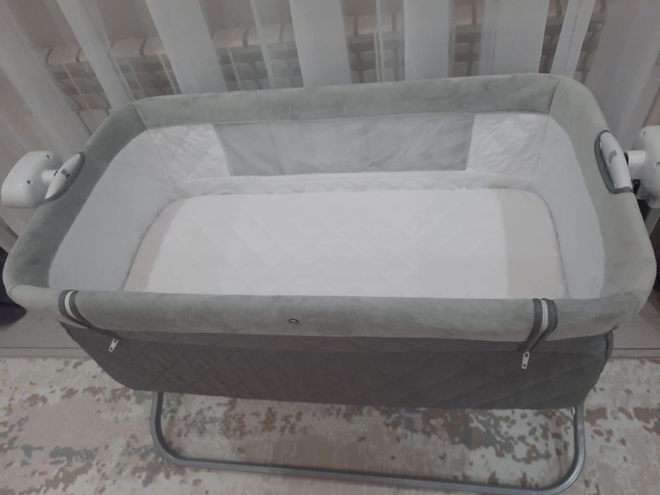 Прикроватная колыбель