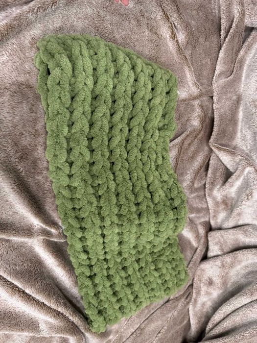 Ръчно плетени шалове