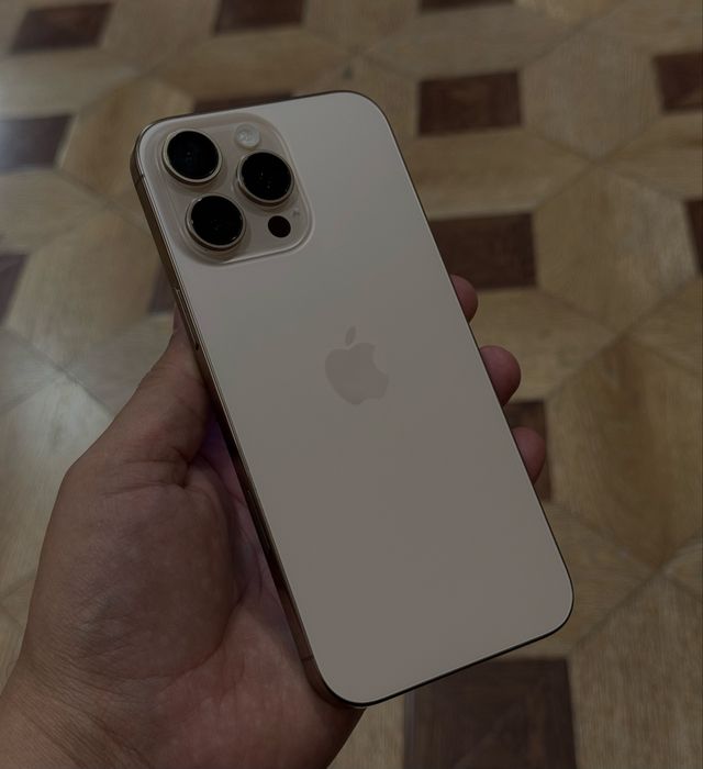 iPhone 16 Pro Max 256 GB Desert Titanium