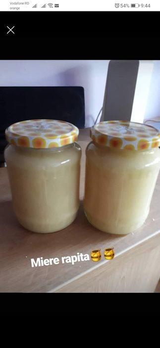 Miere rapita salcam si produse apicole