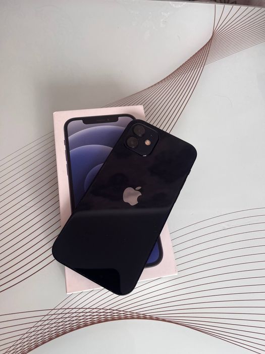 Айфон 12, iPhone 12