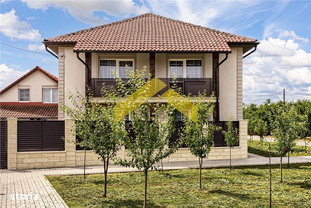 Casa noua de vanzare orasul Ineu