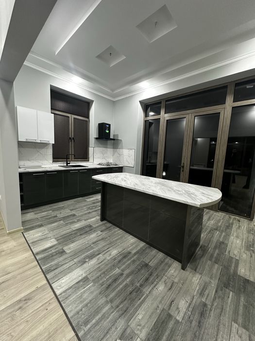 Дом 6 сот махалле Парвоз