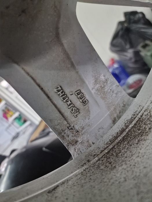 Гуми с Джанти за Audi A5,A6,A7 225/55 R17 Dunlop