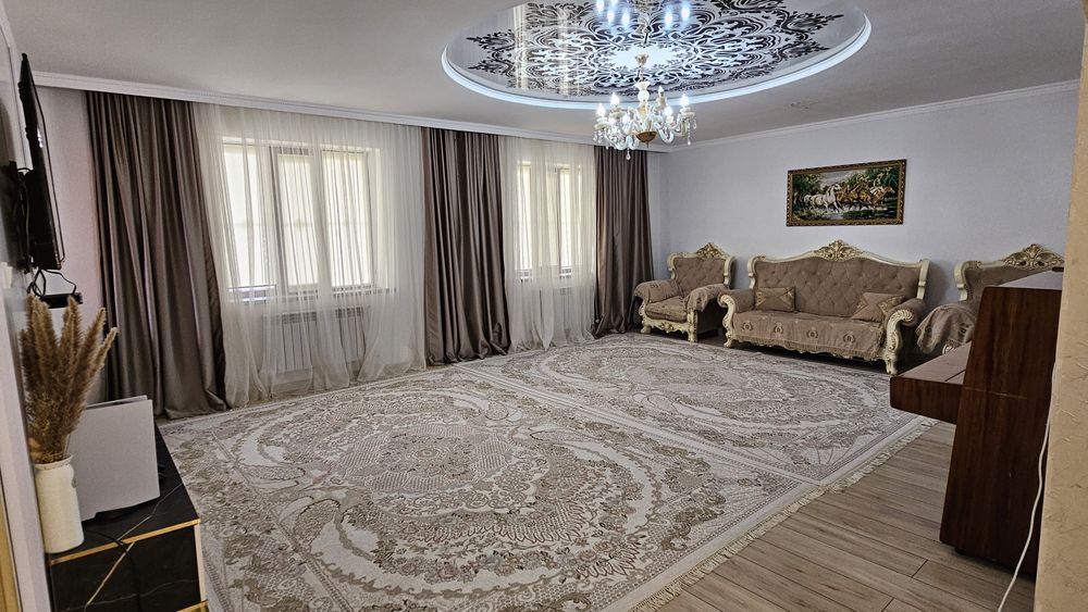Продам двухэтажный дом