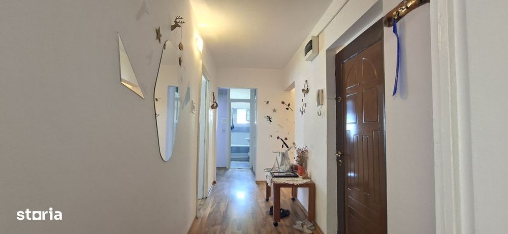 Apartament 3 camere, 77 mp, bloc 1990 – Blocurile S, zona I.F.R.