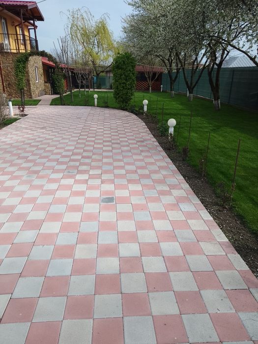 Producem pavaje si pavele diverse modele Putem asigura montaj