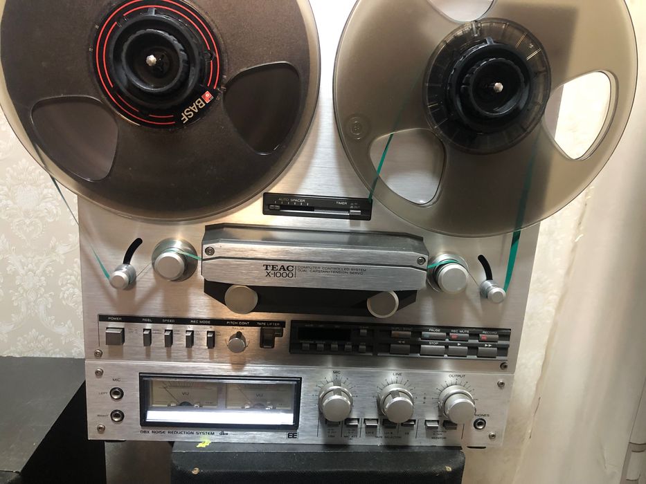 Vand magnetofon Teac x1000