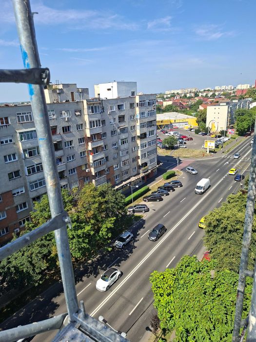 Închiriez ap 2 camere decomandate Soarelui