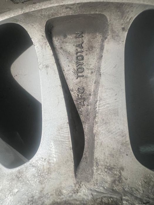 Диски в отличном состоянии,срочно продам