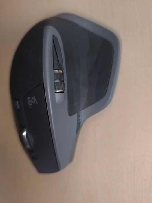 Logitech MX Master 2S – като нова, оригинална кутия
